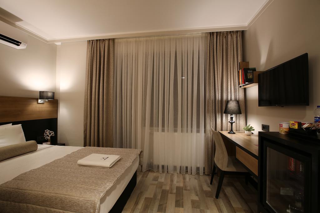 Kalevera Hotel เอดีร์เน ภายนอก รูปภาพ