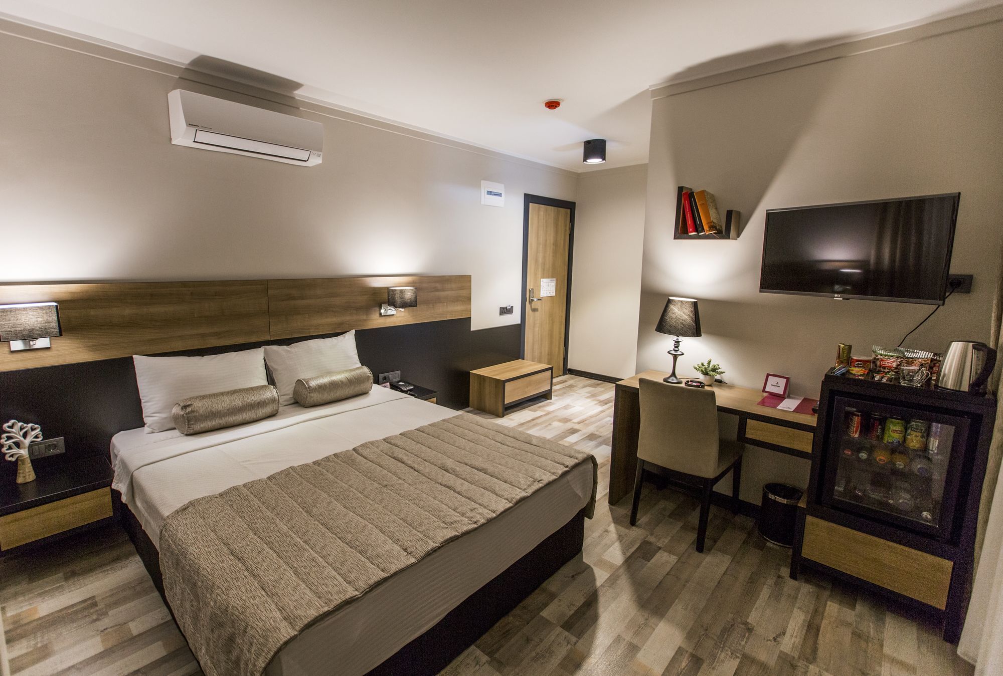 Kalevera Hotel เอดีร์เน ภายนอก รูปภาพ